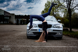 Car Shooting mit Akrobatik